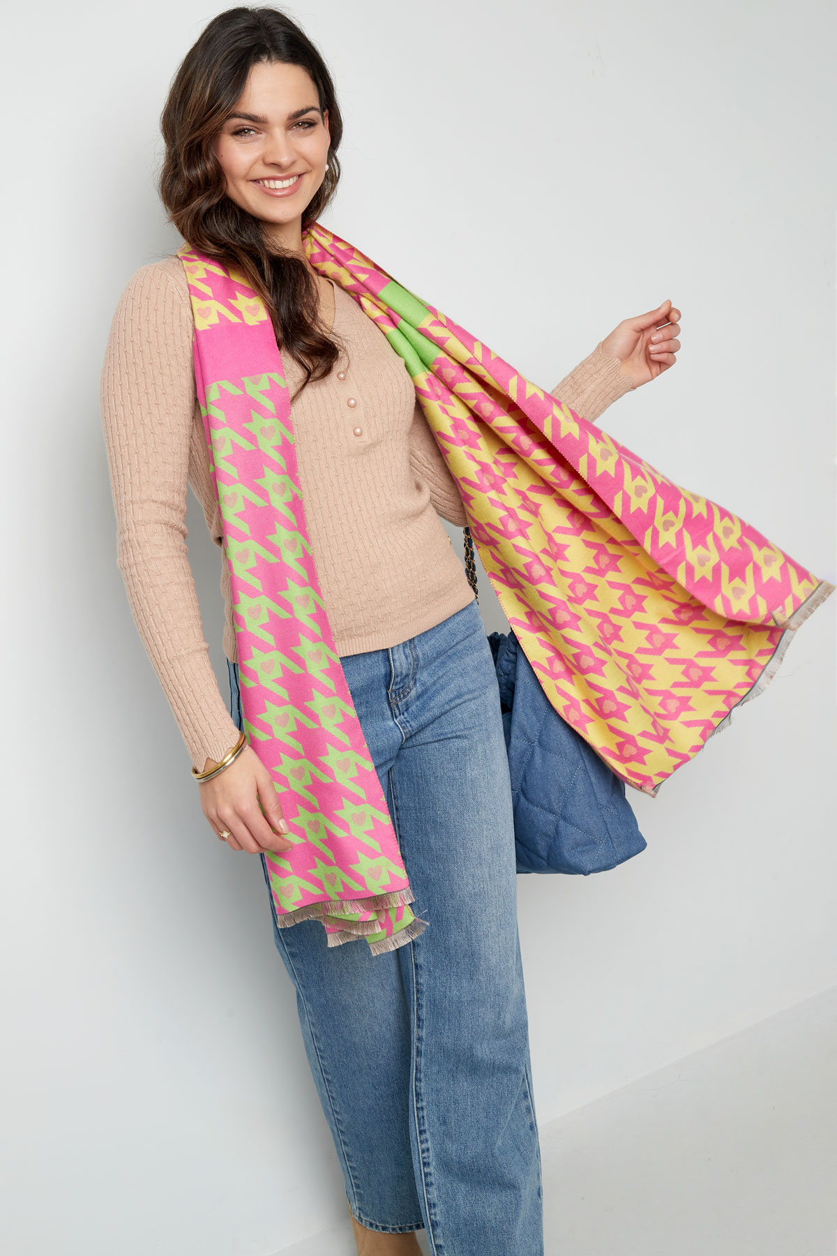 Neon heart scarf - pink/green h5 Picture2
